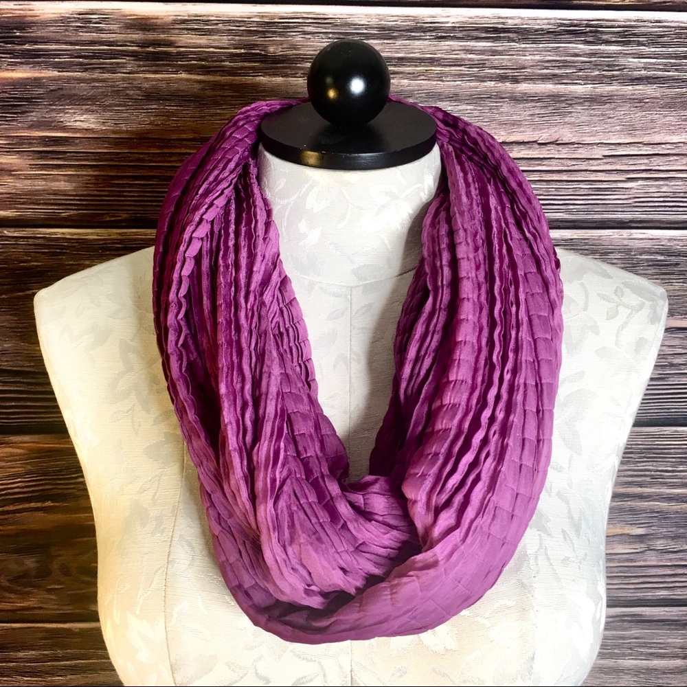 The Perfect Year round Purple Infinity Scarf
